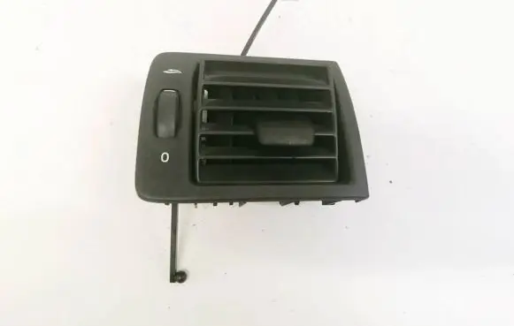 Volvo V50 Dash center air vent grill Y01128