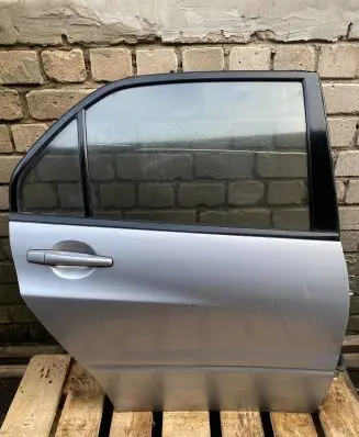 Mitsubishi Lancer Evolution Rear door