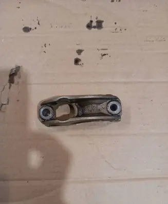 Mercedes-Benz C W203 Camshaft holder R111051 0403t1137