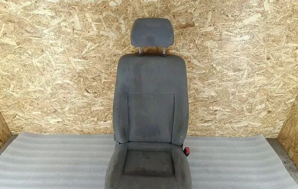 Volkswagen Transporter - Caravelle T5 Front passenger seat 