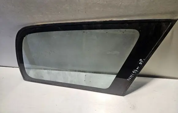 Nissan Sunny Rear side window 43R00033