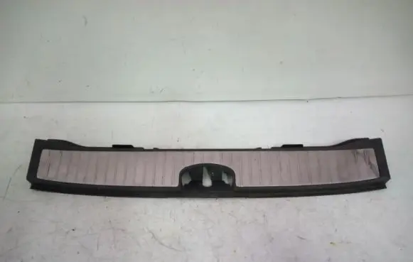 Opel Signum Trunk/boot sill cover protection 13101117