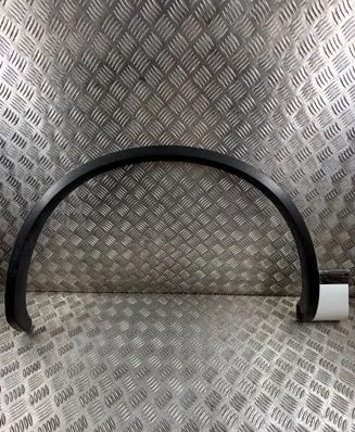 Volkswagen Touareg II Front arch trim 7P6853717G