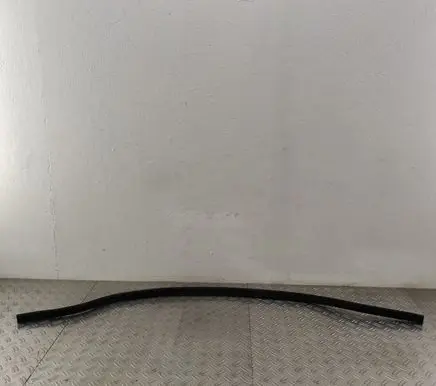 Volkswagen PASSAT B8 Engine compartment rubber 3G0823723