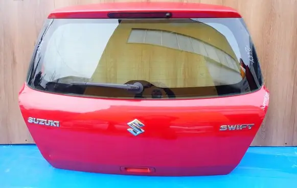 Suzuki Swift I Tailgate/trunk/boot lid