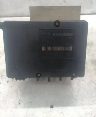 Volvo XC70 ABS Pump 30714956