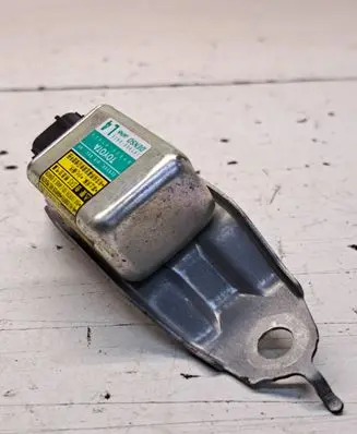 Toyota Prius (XW20) Airbag deployment crash/impact sensor 8983447020
