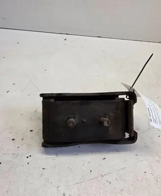 Iveco Daily 3rd gen Engine mount bracket 1234