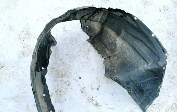 Mazda 5 Front wheel arch liner splash guards c235