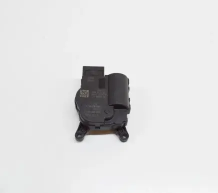 Volkswagen ID.4 Air flap motor/actuator 2Q0907511F 3293919M