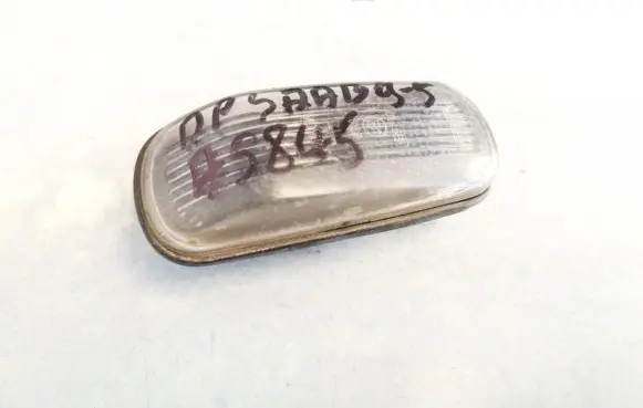Saab 9-5 Front fender indicator light