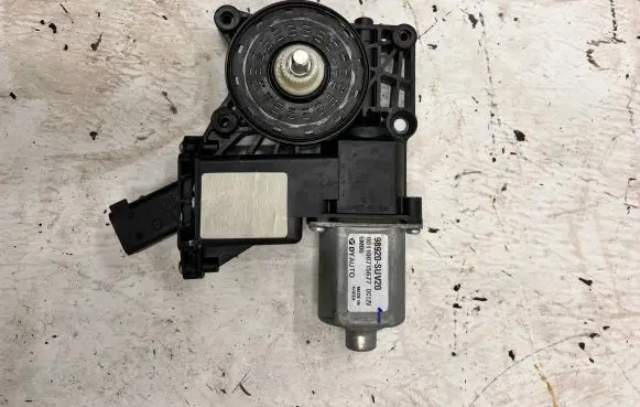 Opel Mokka X Rear window lifting mechanism without motor 98920SUV20 6M06 001100715677