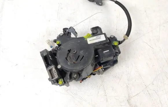 KIA Carnival Sliding door latching motor 834704D101 16915051