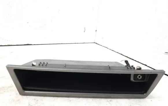 Opel Vectra C AUX in-socket connector 13254492 FN13254488