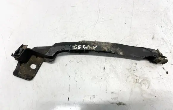Mazda 2 Rear bumper mounting bracket d65150371 d651-50371