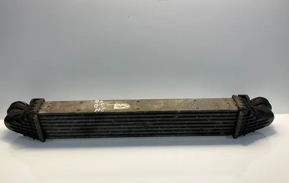 Mercedes-Benz E W211 Intercooler radiator A2115001102 G1592 2115001102