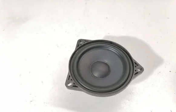 Tesla Model 3 Panel speaker 107974200