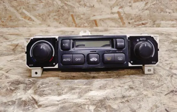 Honda Odyssey Climate control unit 51500