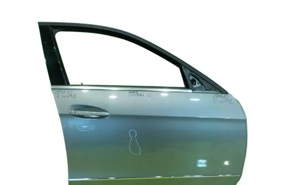 Mercedes-Benz E W212 Front door PRZOD PRAWE