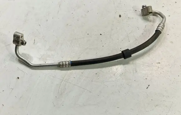Volkswagen Amarok Air conditioning (A/C) pipe/hose