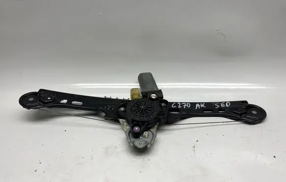Mercedes-Benz C W203 Rear door window regulator with motor 104048XXX