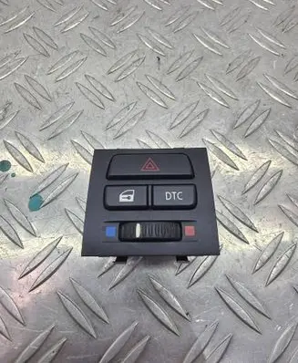 BMW 3 E90 E91 Hazard light switch 9132421 6131