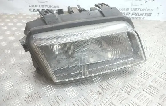 Audi A4 S4 B5 8D Headlight/headlamp 8D0941004E 0301094202