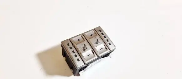 Ford S-MAX Seat heating switch d3l0