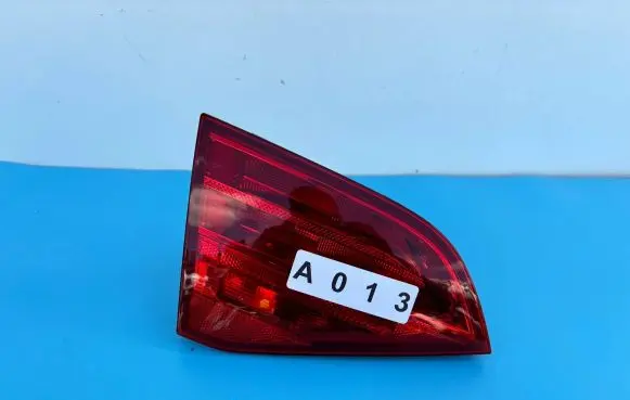 Audi A4 S4 B8 8K Tailgate rear/tail lights 8K9945094