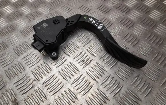 Renault Kangoo III Accelerator throttle pedal 180022038R