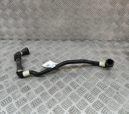 BMW iX Engine coolant pipe/hose 8475132