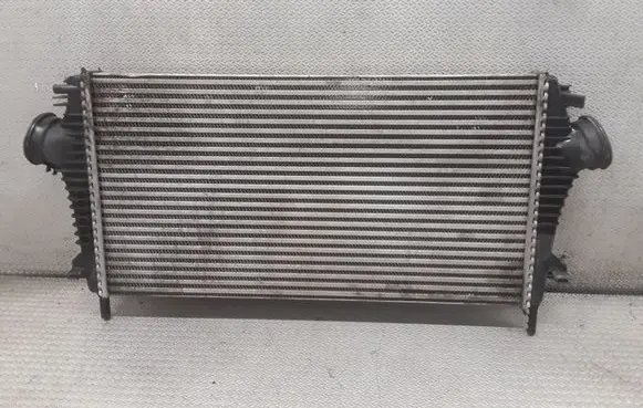 Opel Insignia A Intercooler radiator 13241751
