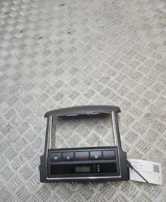 KIA Sorento Center console 945003E500