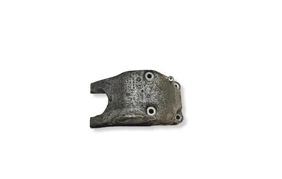 Mercedes-Benz A W176 Driveshaft support bearing bracket A2702230138