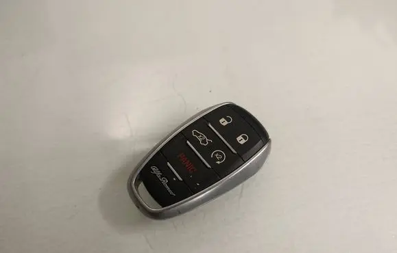 Alfa Romeo Stelvio Ignition key/card 