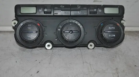 Skoda Octavia Mk2 (1Z) Climate control/heater control trim 