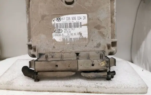 Volkswagen Golf IV Engine control unit/module 036906034DR 3CU3Z623D 6160066608