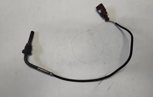 Audi Q5 SQ5 Exhaust gas temperature sensor 059906088CE