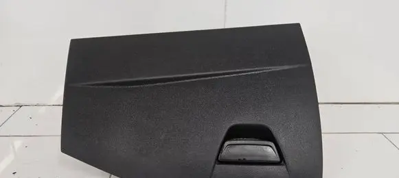 Ford Focus Glove box F1EBA06040A 0020739502 00207395