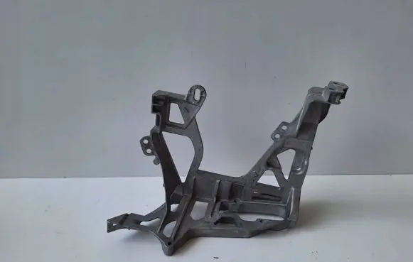 Mercedes-Benz C W205 Radiator mount bracket 2056221600