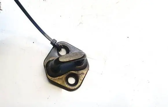 KIA Cerato Front door lock loop/hook striker 5A19