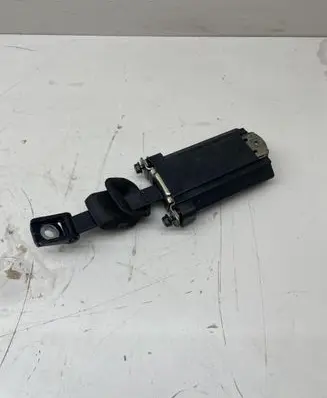 Mercedes-Benz E W210 Front door check strap stopper 2027272430
