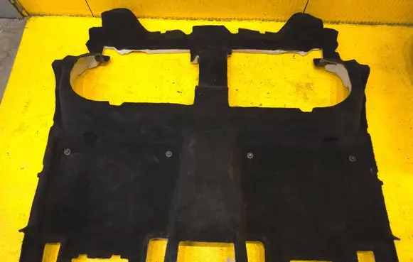 Mercedes-Benz GLE W167 Rear floor carpet liner A1676802500