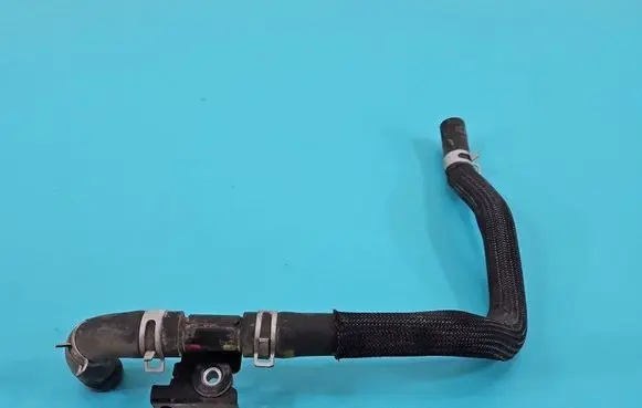 Intercooler hose/pipe