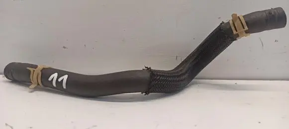 Suzuki Swift III Engine coolant pipe/hose