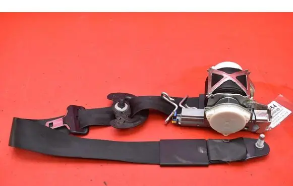 Peugeot 5008 Front seatbelt 9681974480