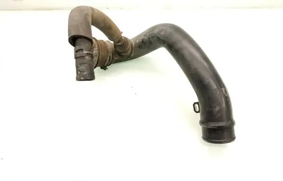 Mazda CX-7 Intercooler hose/pipe R2AX13231
