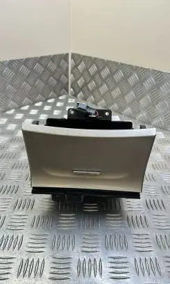 Jeep Grand Cherokee Glove box central console X90020201MR