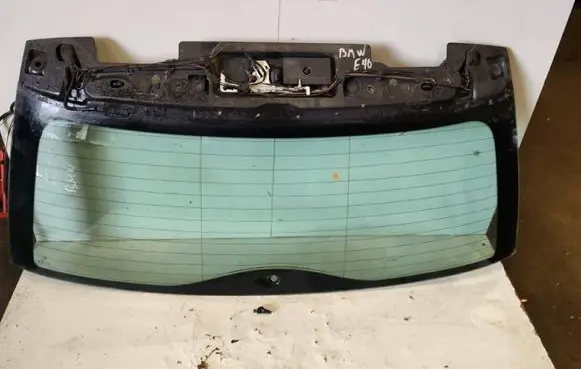 BMW 3 E46 Front door window glass four-door 43R001026