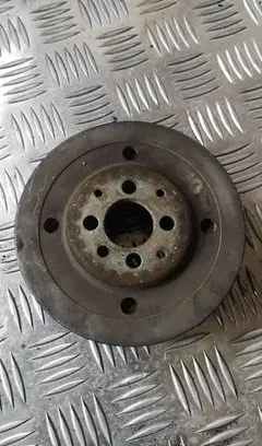 Volkswagen Golf IV Crankshaft pulley 038105243